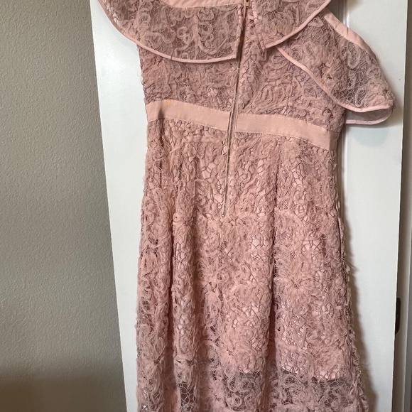 SELF-PORTRAIT Off Shoulder Lace Midi Dress dry cleaned - Picture 6 of 11